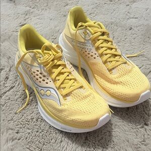 Saucony Running Shoe